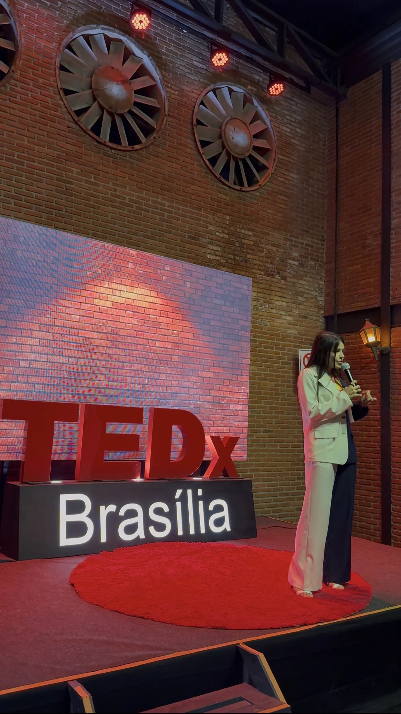Ariadne Martins